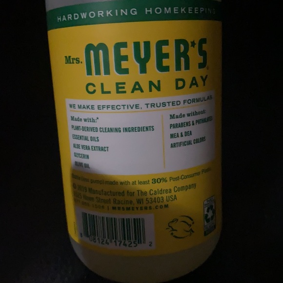 Mrs. Meyer’s Clean Day Hand Soap Honey Suckle - Picture 3 of 4